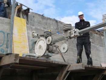 Tel İle Beton Kesme